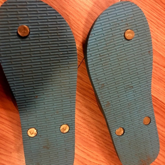 Palm Tree flip flops 🌴 - Picture 3 of 3